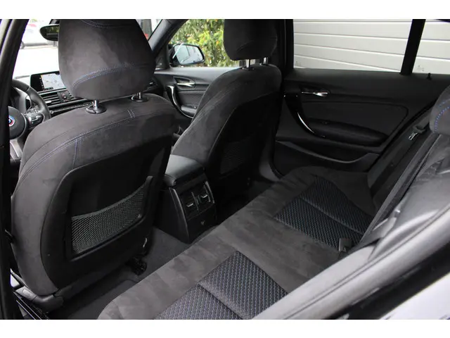 BMW 1 Serie 118i M Sport 2018 Benzine 22