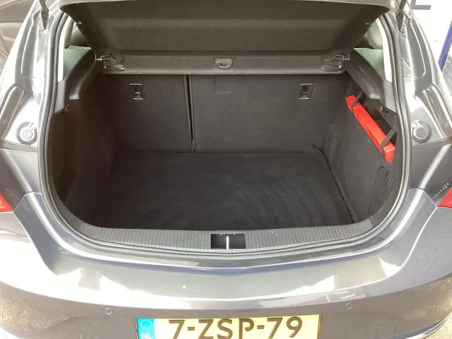 Opel Astra 1.4 Turbo Blitz 2015 Benzine 11