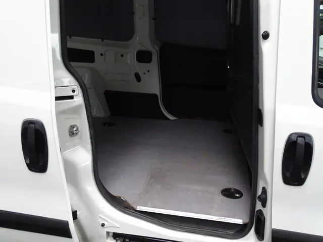 Opel Combo 1.3 CDTi L2H1 Edition 2018 Diesel 18