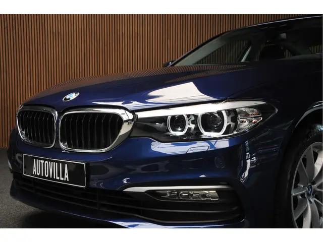 BMW 5 Serie 530i 2018 Benzine 25