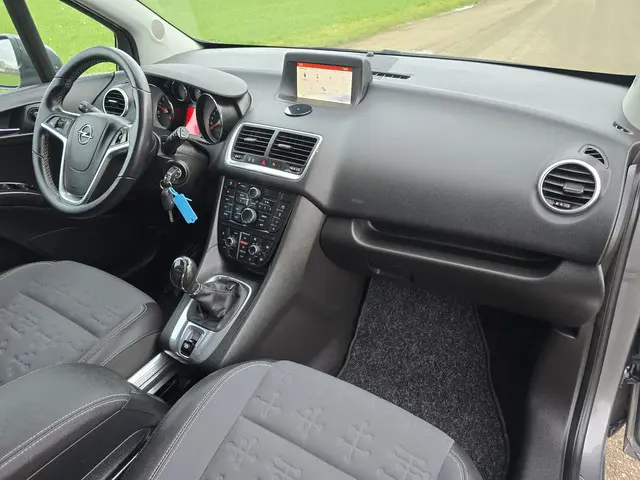 Opel Meriva 1.4 Turbo 2015 Benzine 12