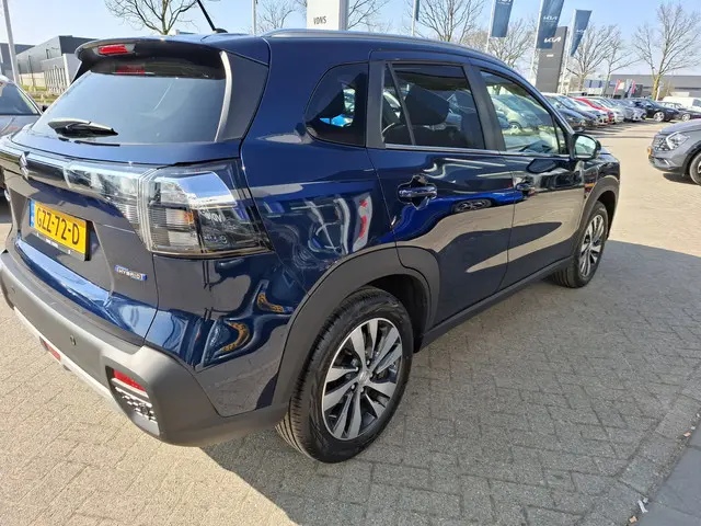 Suzuki S-Cross 1.5 Hybrid Style 2025 Hybride Benzine 6