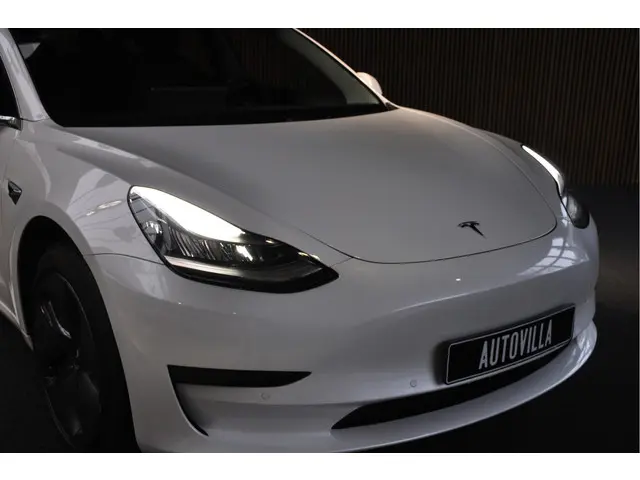 Tesla Model 3 Standard RWD Plus 60 kWh 2021 Elektrisch 18