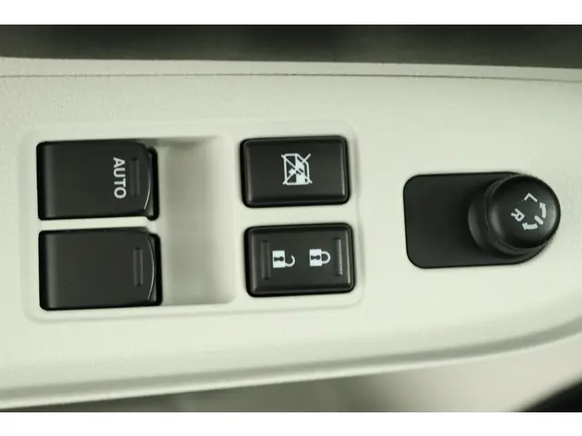 Suzuki Ignis 1.2 Select 2018 Benzine 28