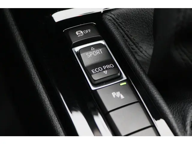 BMW X1 sDrive18i High Executive Automaat 2017 Benzine 49