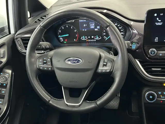 Ford Fiesta 1.0 EcoBoost Vignale 2018 Benzine 38