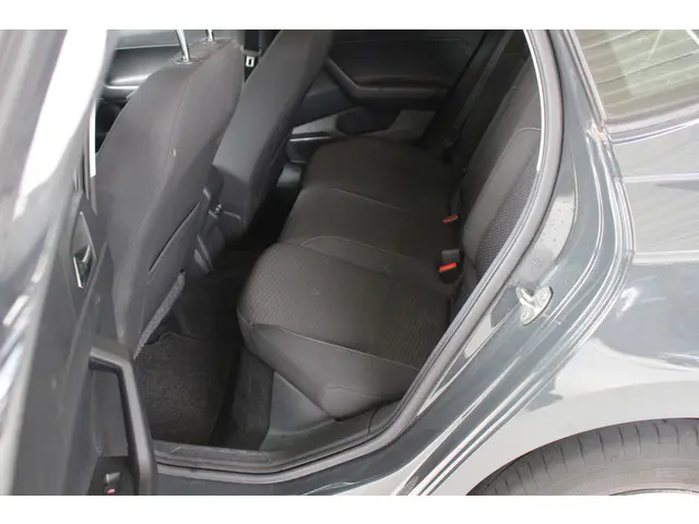 Volkswagen Polo 1.0 MPI Comfortline 2020 Benzine 9