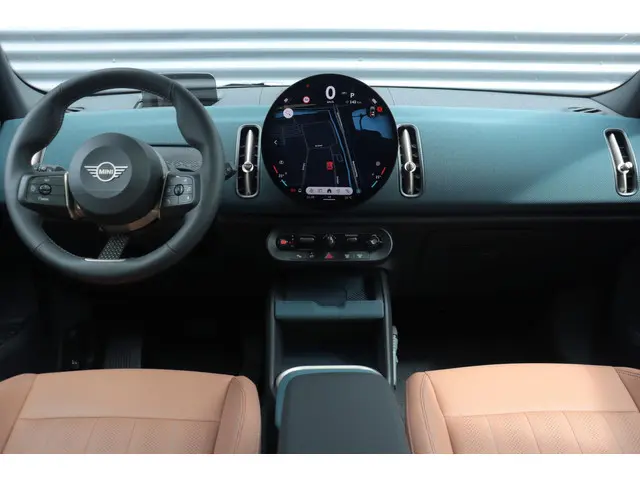 MINI Countryman C 2024 Benzine 11
