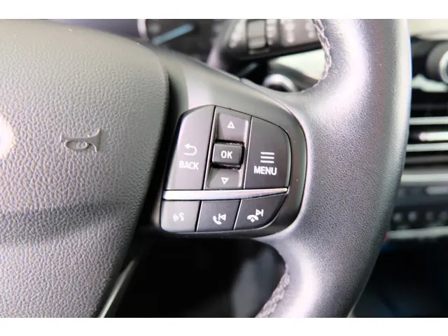 Ford Kuga 2.5 PHEV Titanium 2020 Hybride Benzine 18