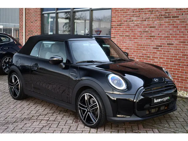 MINI Cooper Cabrio Mini 1.5 136pk aut 2021 Benzine 53