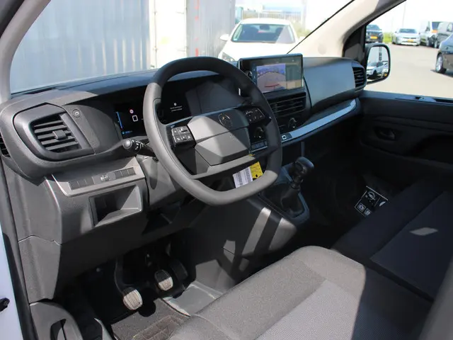 Citroën Jumpy 2.0 BlueHDI 145 L2 2024 Diesel 11