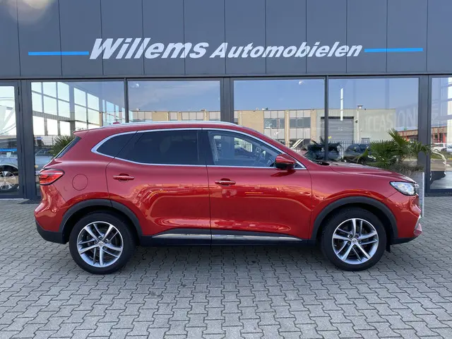 MG EHS 1.5 TGDI Luxury 2022 Hybride Benzine 7