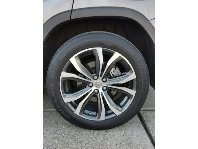 Lexus RX 450h 4WD IN NIEUW STAAT 2015 Hybride Benzine 9