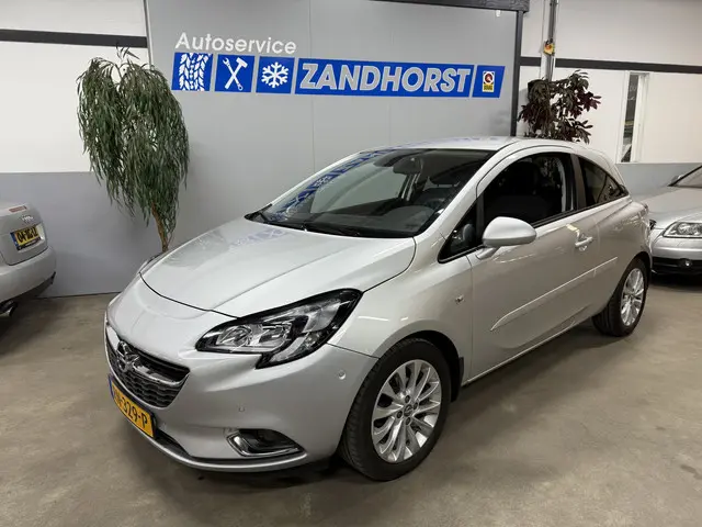 Opel Corsa 1.4 Innovation 2018 Benzine