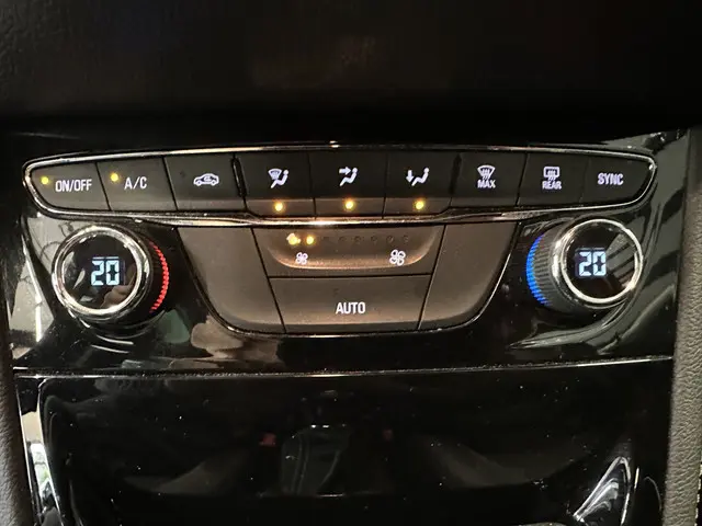 Opel Astra 1.4 Turbo 2016 Benzine 12