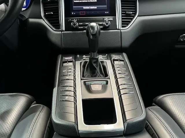 Porsche Macan 2.0 2018 Benzine 20