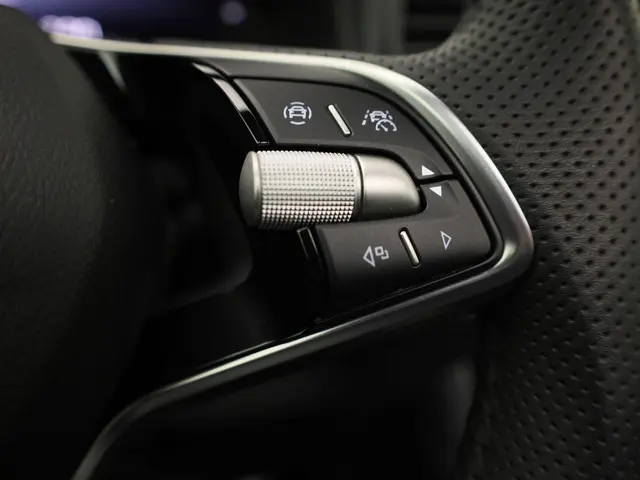 Škoda Karoq 1.5TSI/150PK ACT Sportline DSG 2025 Benzine 22