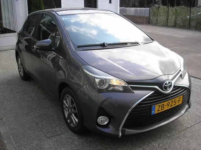 Toyota Yaris 1.3 VVT-i Aspiration 2015 Benzine 21