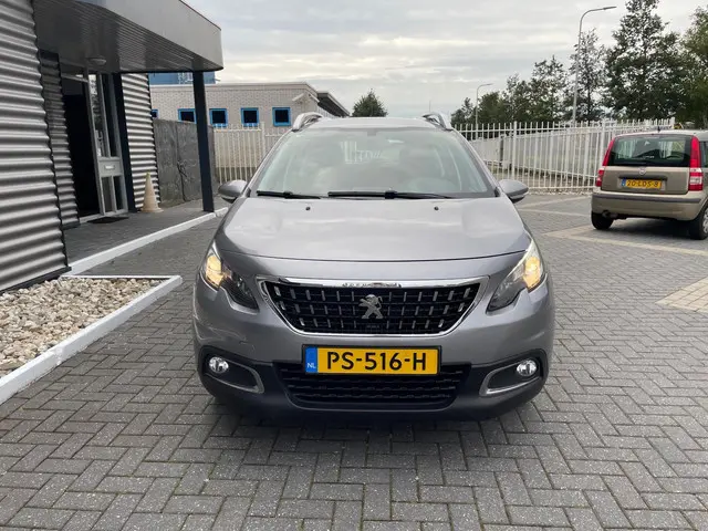 Peugeot 2008 1.2 PureTech Active|NL auto| 2017 Benzine 3
