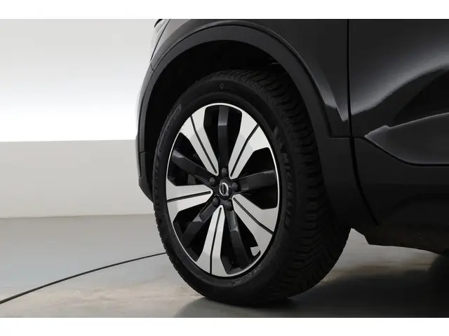 Volvo XC40 Recharge Plus 2023 Elektrisch 36