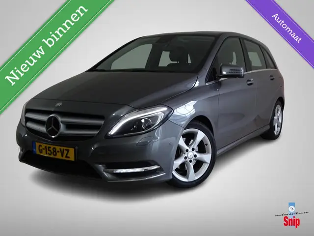 Mercedes-Benz B-Klasse 200 Ambition 2012 Benzine