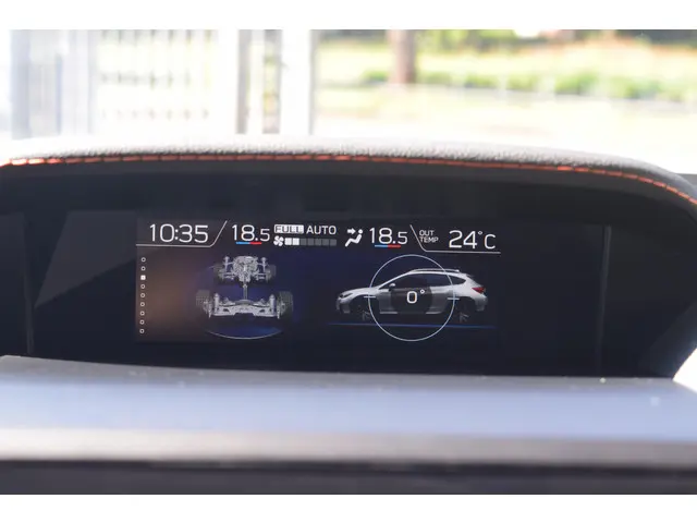 Subaru XV 2.0i e-BOXER Luxury 2022 Hybride Benzine 21