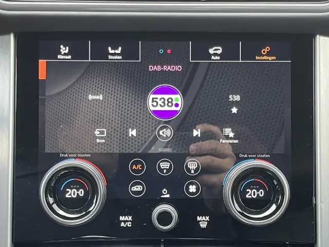 Land Rover Range Rover 4.4 SDV8 Vogue 2018 Diesel 79