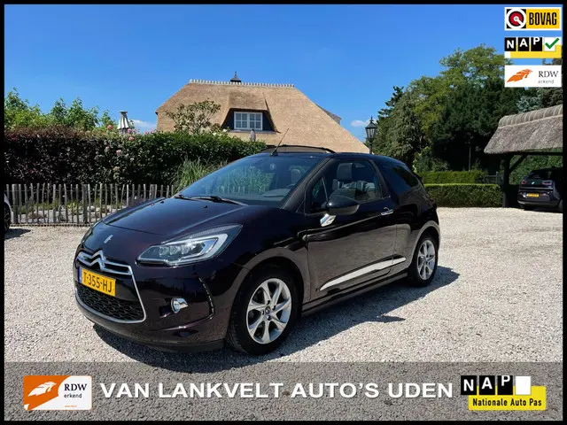 Citroën DS3 CABRIO 1.2 So Chic Clima, 31000km! 2015 Benzine