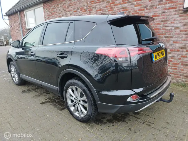 Toyota RAV4 2.5 Hybrid AWD Style 2017 Hybride Benzine 3