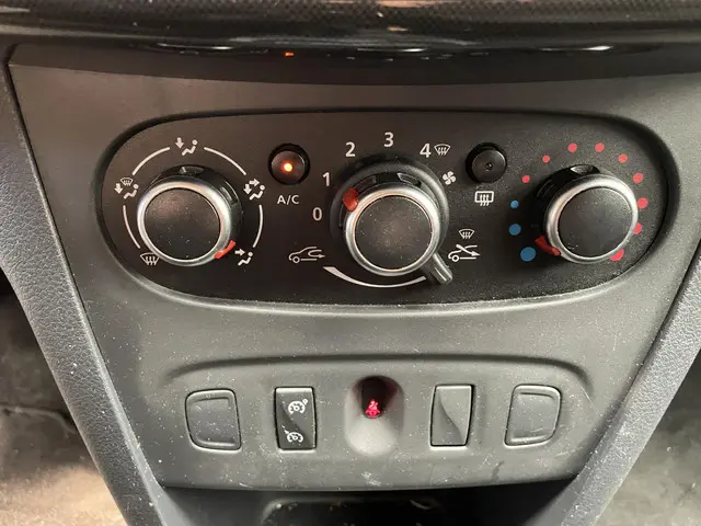 Dacia Sandero 0.9 TCe Laureate 2017 Benzine 11