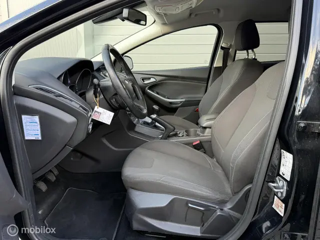 Ford Focus Wagon 1.0 EcoBoost Titanium 2013 Benzine 5