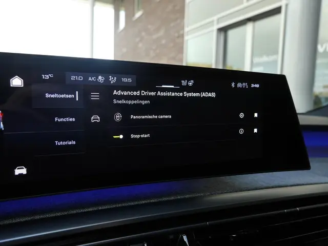 Peugeot 3008 1.2 Hybrid 136 GT 2024 Hybride Benzine 29