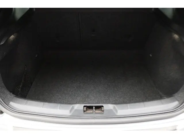 Volvo V40 Cross Country 1.6 T4 Summum 2014 Benzine 15