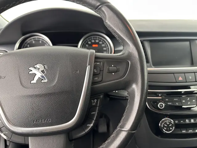Peugeot 508 1.6 e-THP Première 2015 Benzine 17