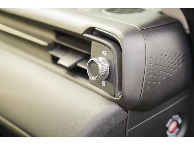 Honda HR-V 1.5i e:HEV ELEGANCE 2022 Hybride Benzine 42