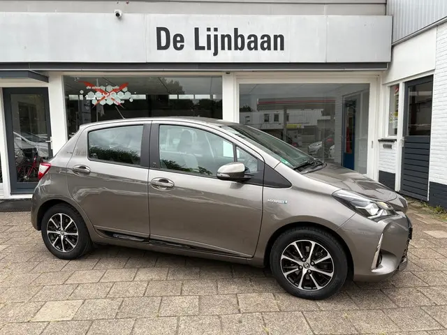 Toyota Yaris 1.5 Hybrid Executive 2018 Hybride Benzine 5