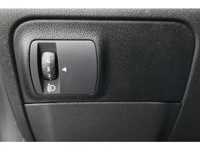 Renault Mégane 1.3 TCe Bose 2019 Benzine 34