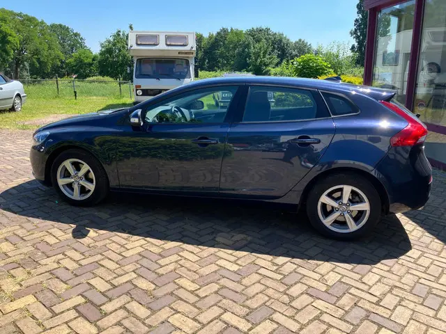 Volvo V40 1.6 T4 90000 km! 2014 Benzine 3