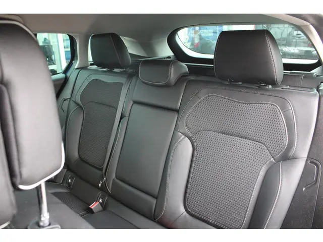 Renault Mégane Estate 1.3 TCe Bose 2020 Benzine 12