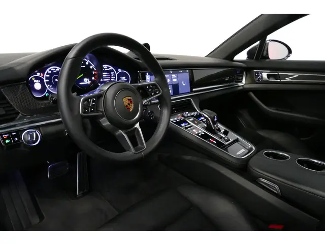 Porsche Panamera 2.9 4 E-Hybrid 2017 Hybride Benzine 6