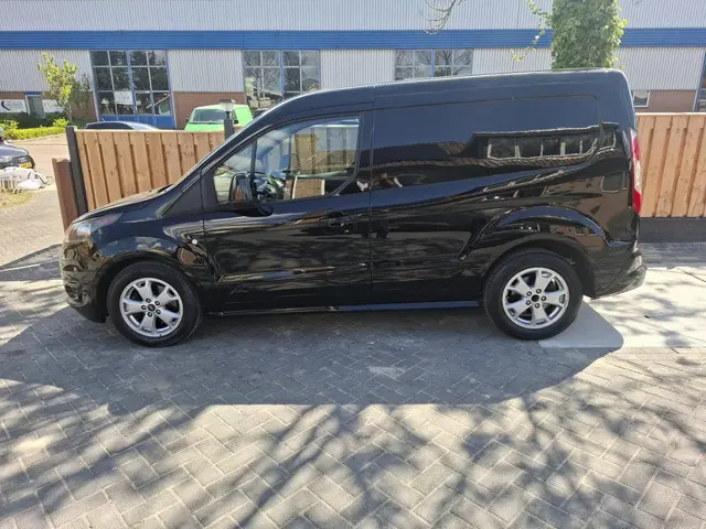 Ford Transit Connect 2
