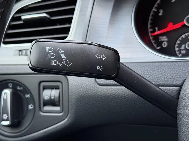 Volkswagen Golf 1.2 TSI Comfortline 2013 Benzine 31