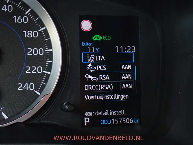 Toyota Corolla 1.8 Hybrid Business 2021 Hybride Benzine 16