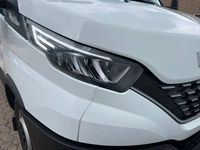 Iveco Daily 35S14 2.3 2021 Diesel 27