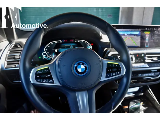 BMW iX3 80 kWh M-Sport 2023 Elektrisch 14