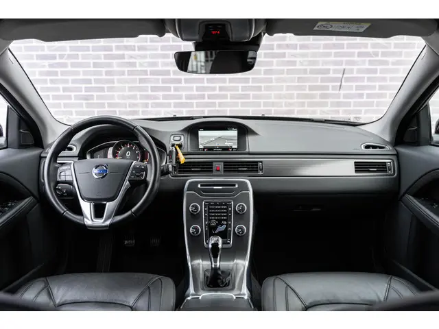 Volvo V70 2.0 T4 Polar 2016 Benzine 21