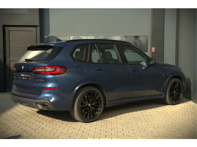 BMW X5 xDrive45e High Executive 2021 Hybride Benzine 6