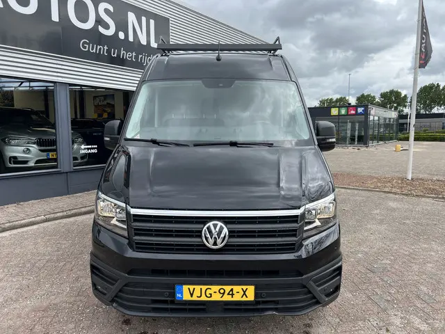 Volkswagen Crafter 35 2.0 TDI L4 H3 2021 Diesel 17
