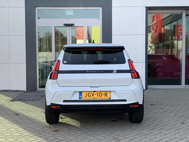 Renault 5 Techno 120 pk Urban Range 2025 Elektrisch 17