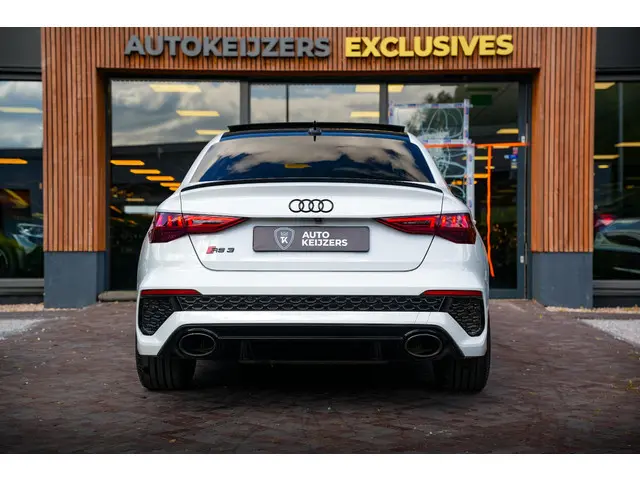 Audi RS3 A3 Limousine 2.5 TFSI quattro 2023 Benzine 9